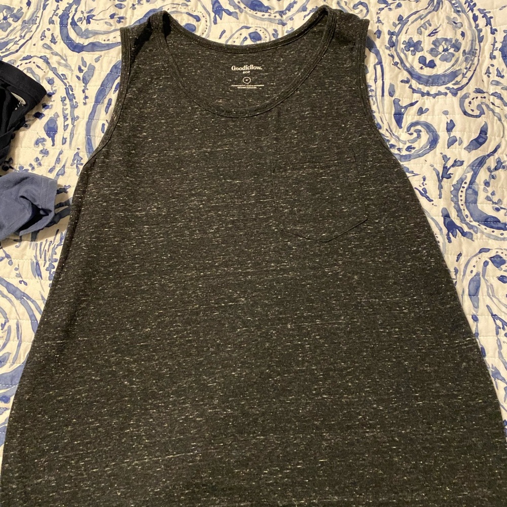Muscle shirt